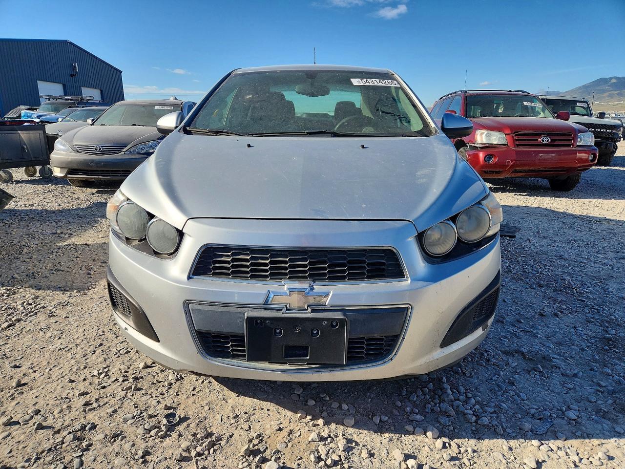 2014 Chevrolet Sonic Ls - zdjęcie 5