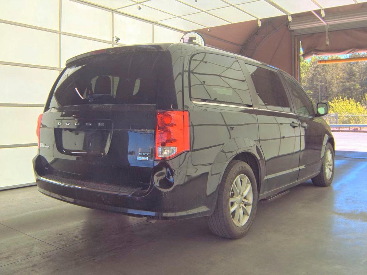 2019 Dodge Grand Caravan Sxt - zdjęcie 4