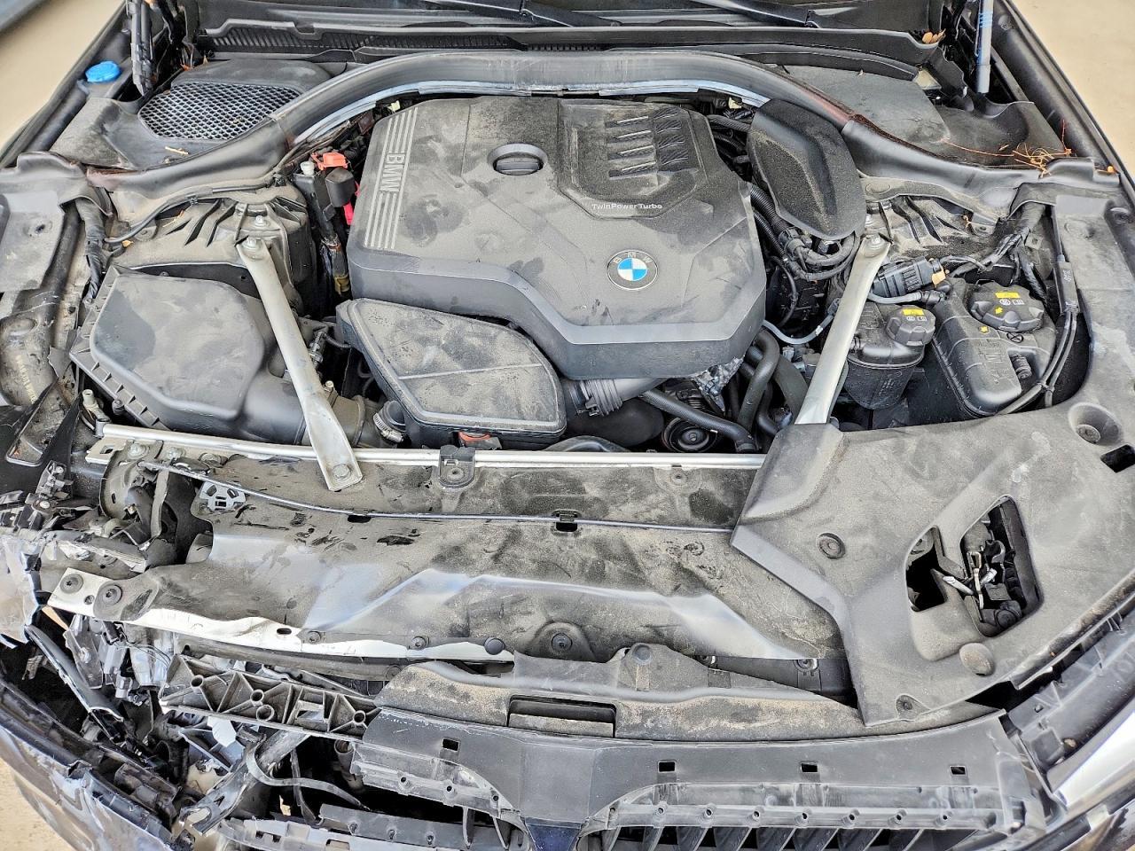 2020 BMW 530 I - zdjęcie 11