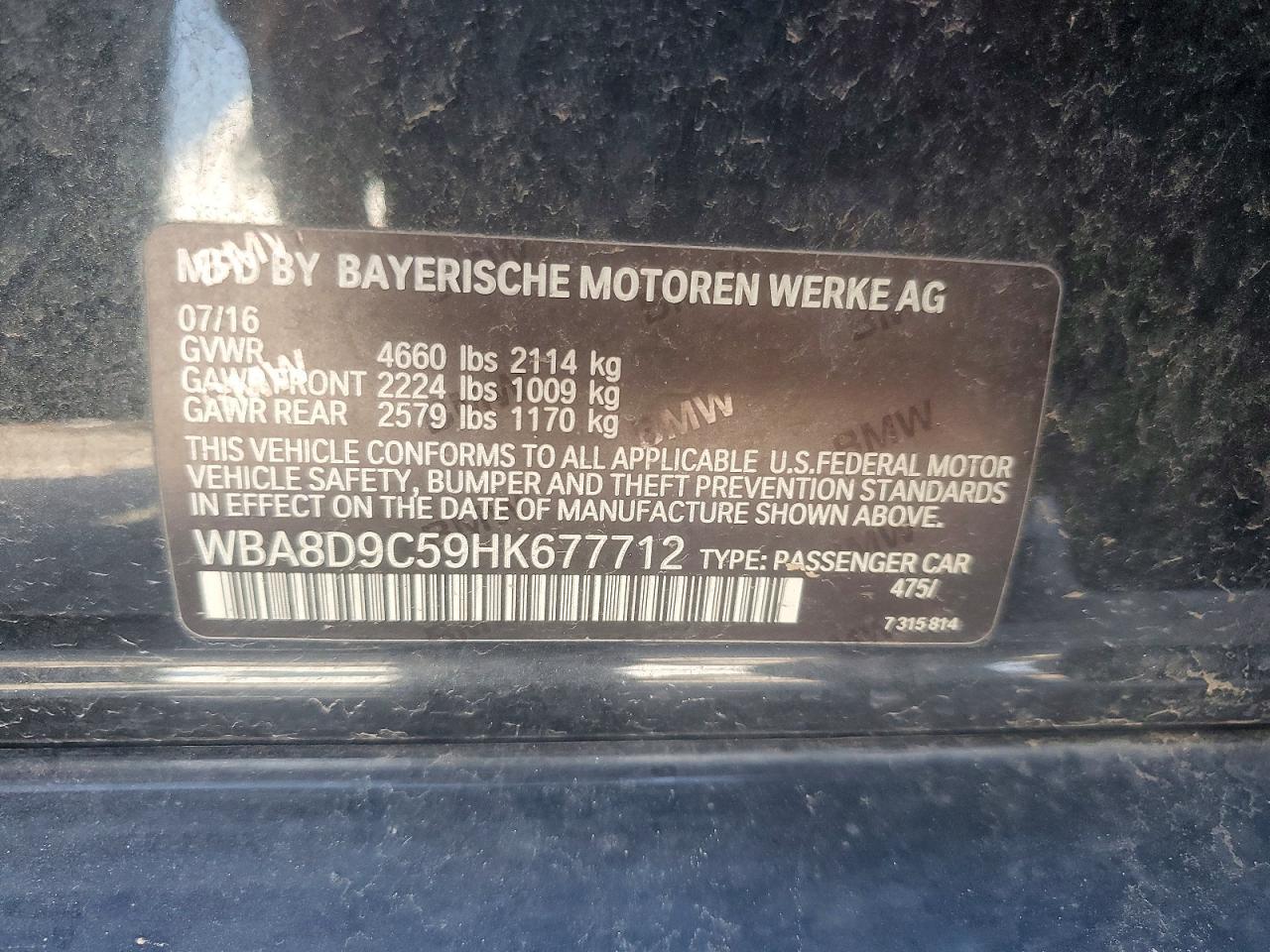 2017 BMW 330 Xi - zdjęcie 13