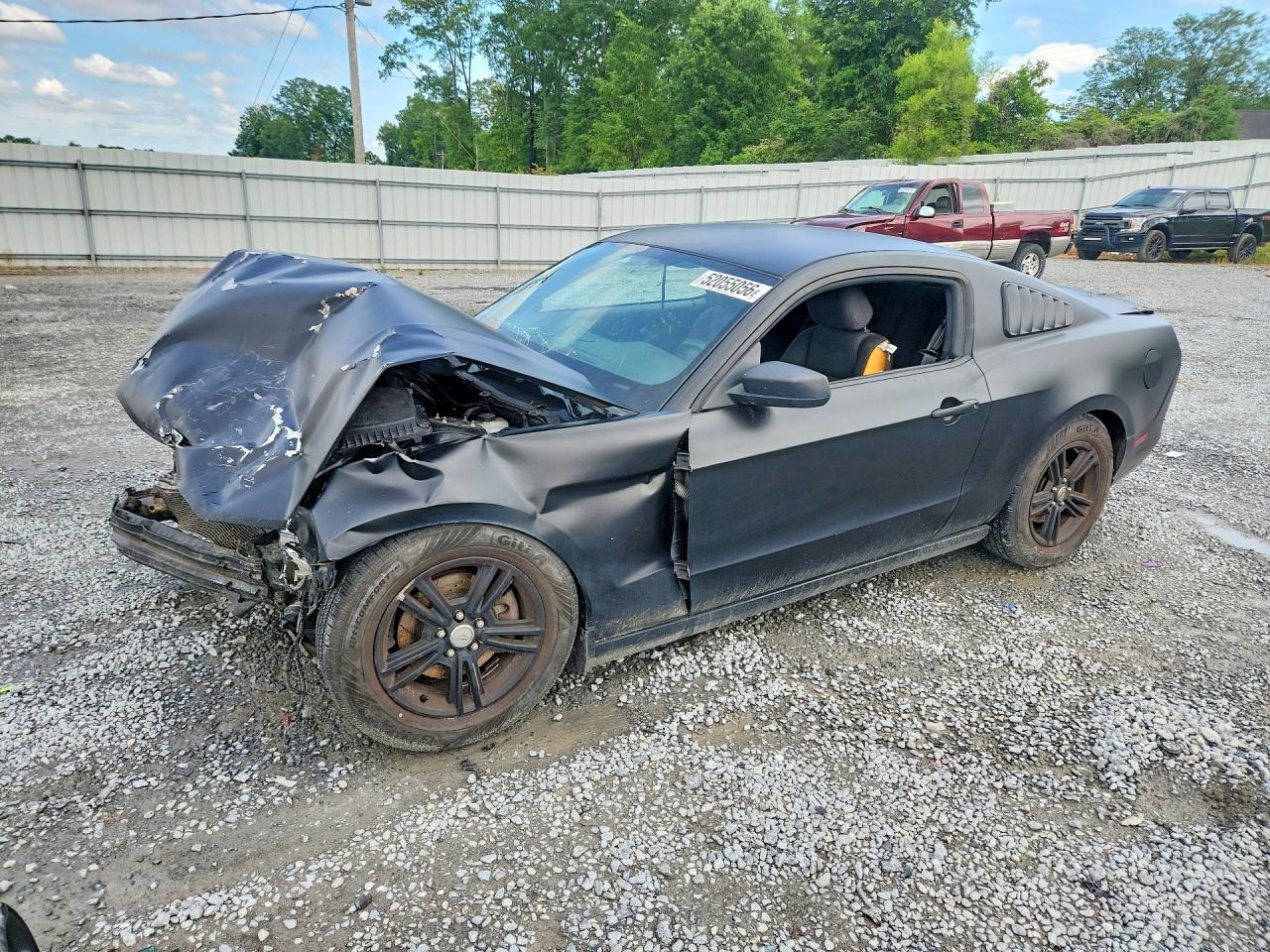 2013 Ford Mustang - zdjęcie główne