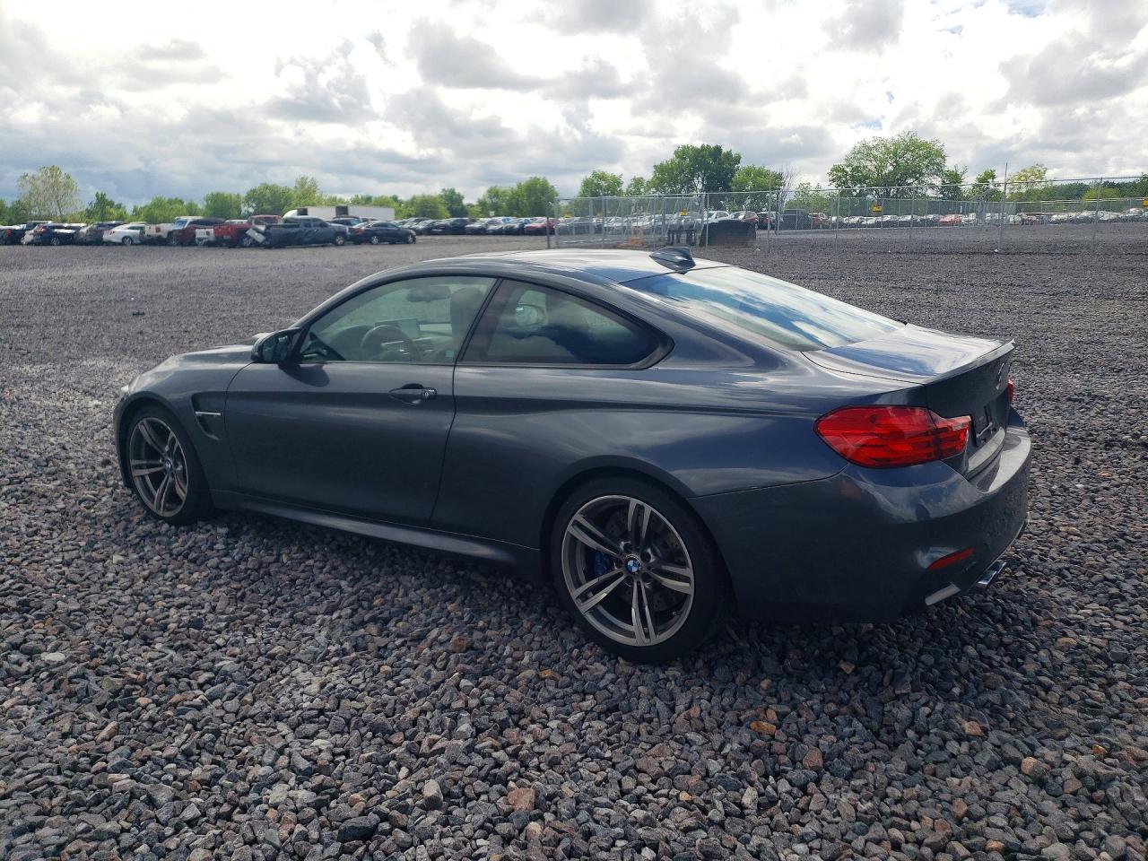 2015 BMW M4 - zdjęcie 2