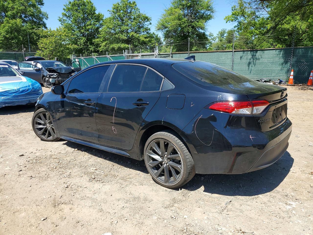 2025 Toyota Corolla Le - zdjęcie 2