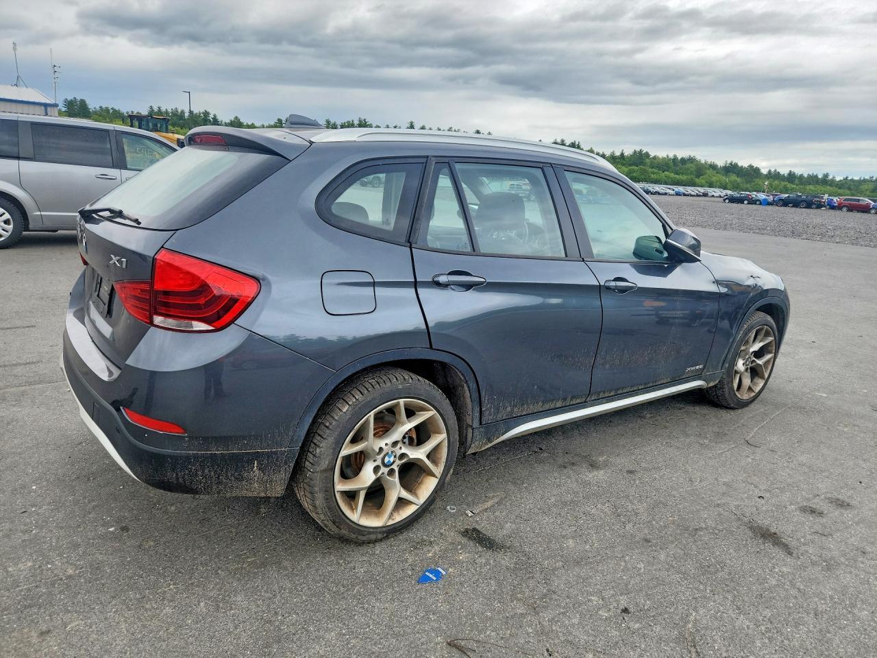 2015 BMW X1 xDrive28I - zdjęcie 3