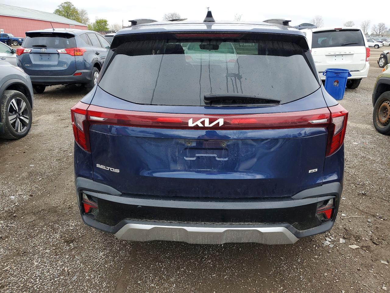 2024 Kia Seltos S - zdjęcie 6