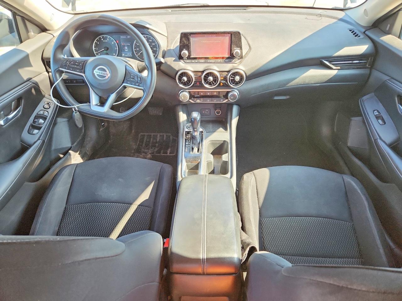 2020 Nissan Sentra S - zdjęcie 8