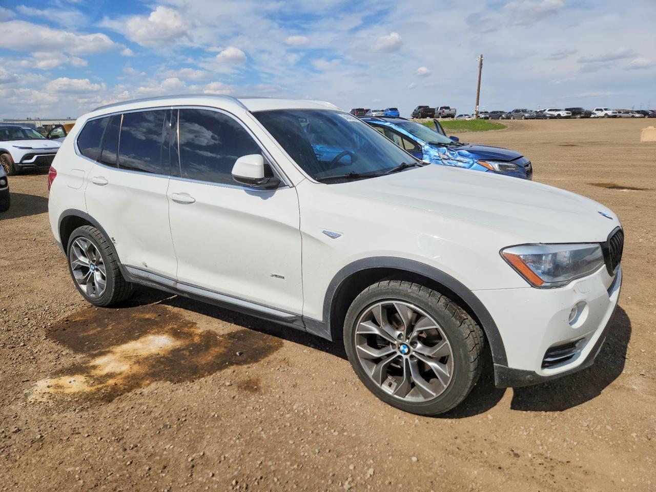 2015 BMW X3 xDrive28I - zdjęcie 4