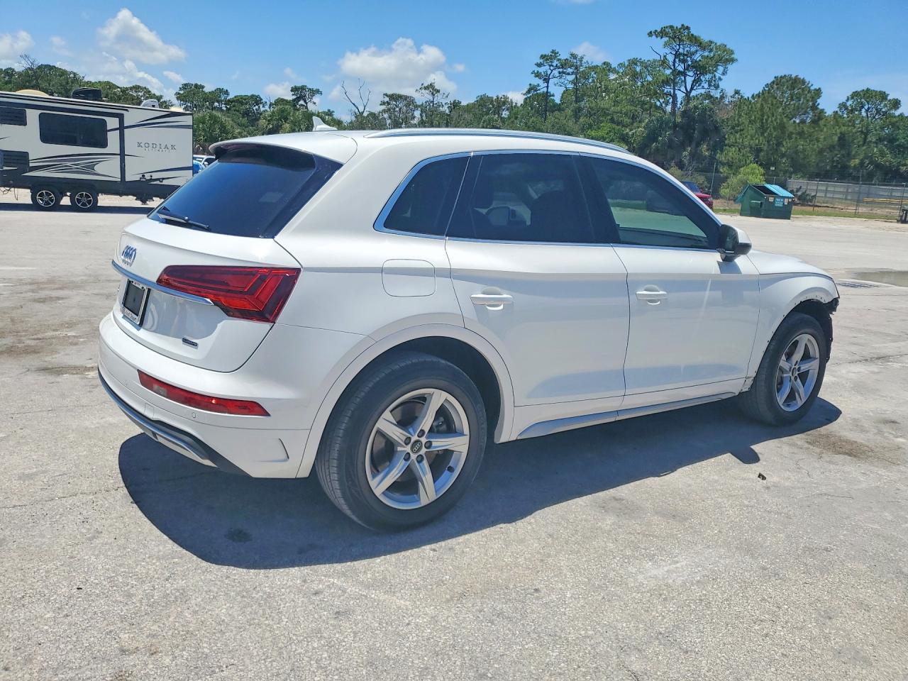 2021 Audi Q5 Premium - zdjęcie 3