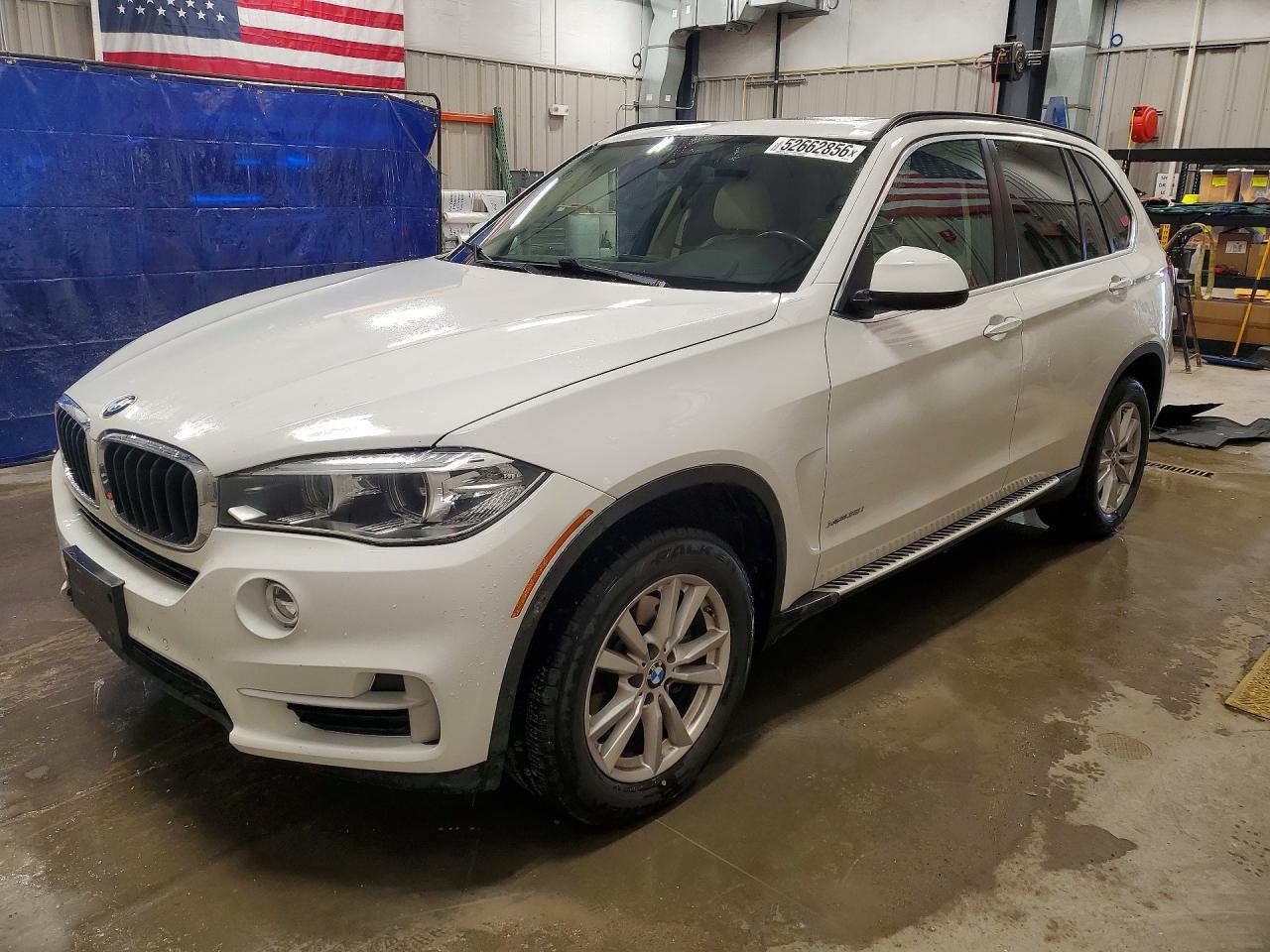 2015 BMW X5 xDrive35I - zdjęcie główne