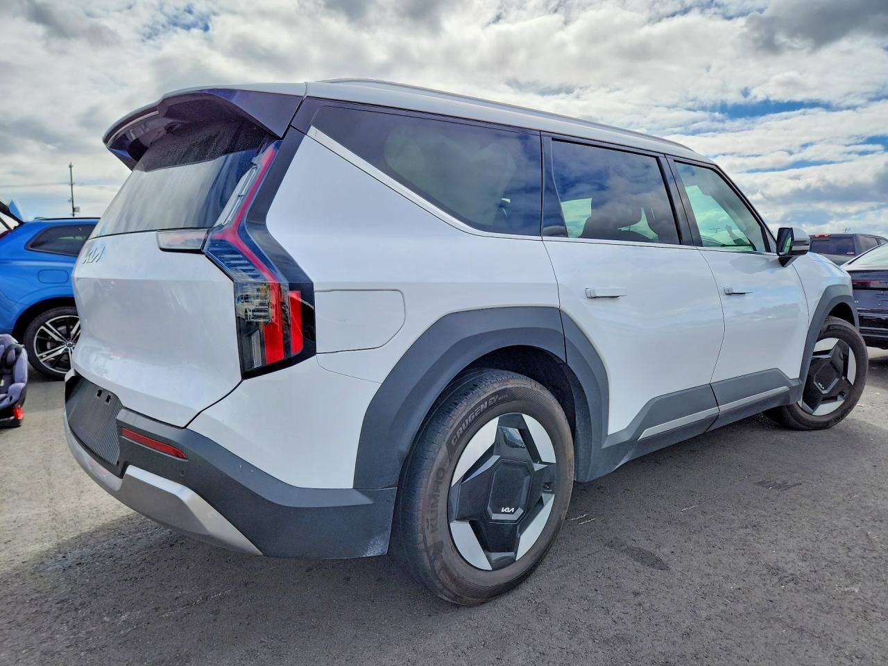 2025 Kia Ev9 Wind - zdjęcie 3