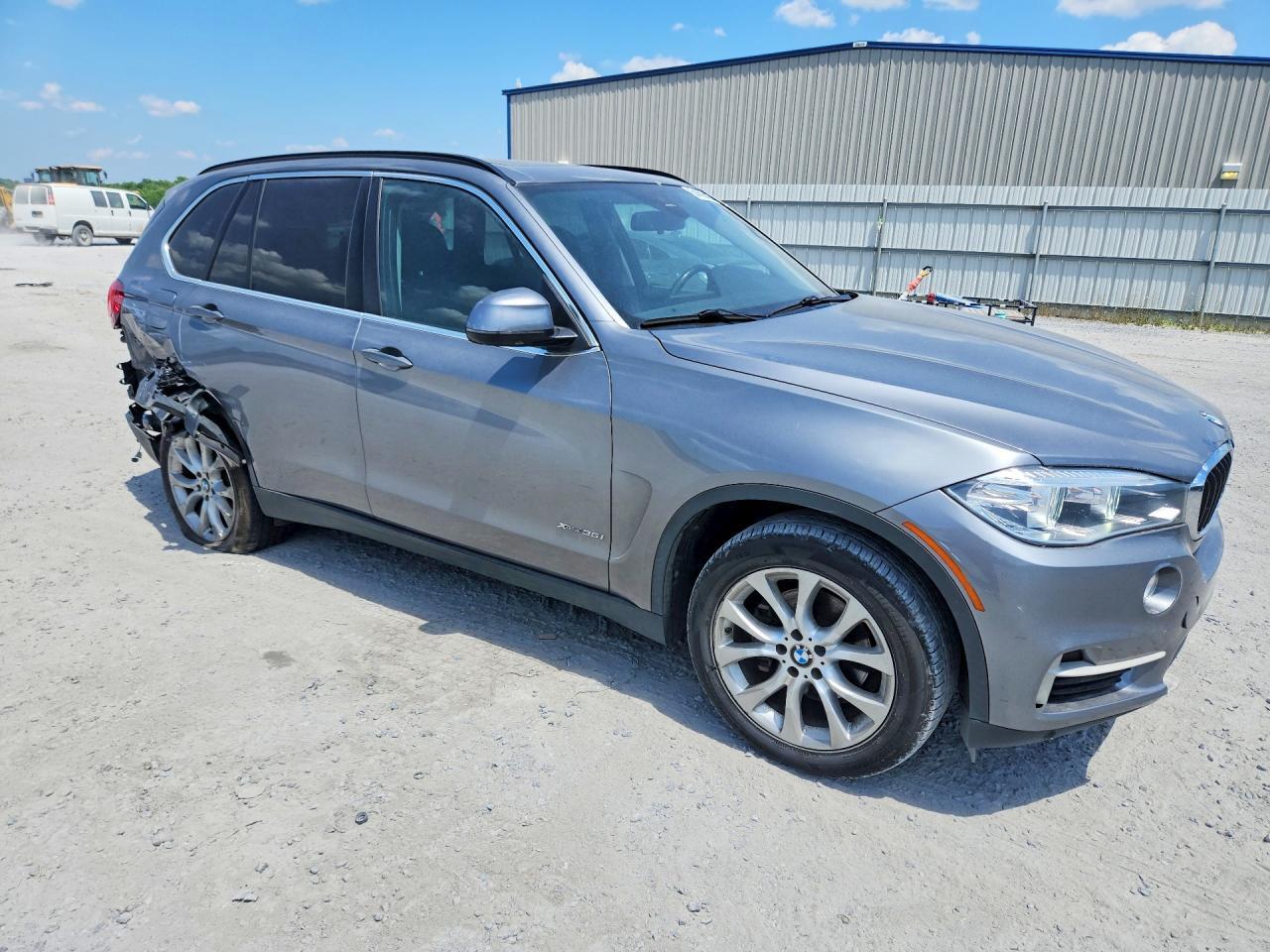 2016 BMW X5 xDrive35I - zdjęcie 4