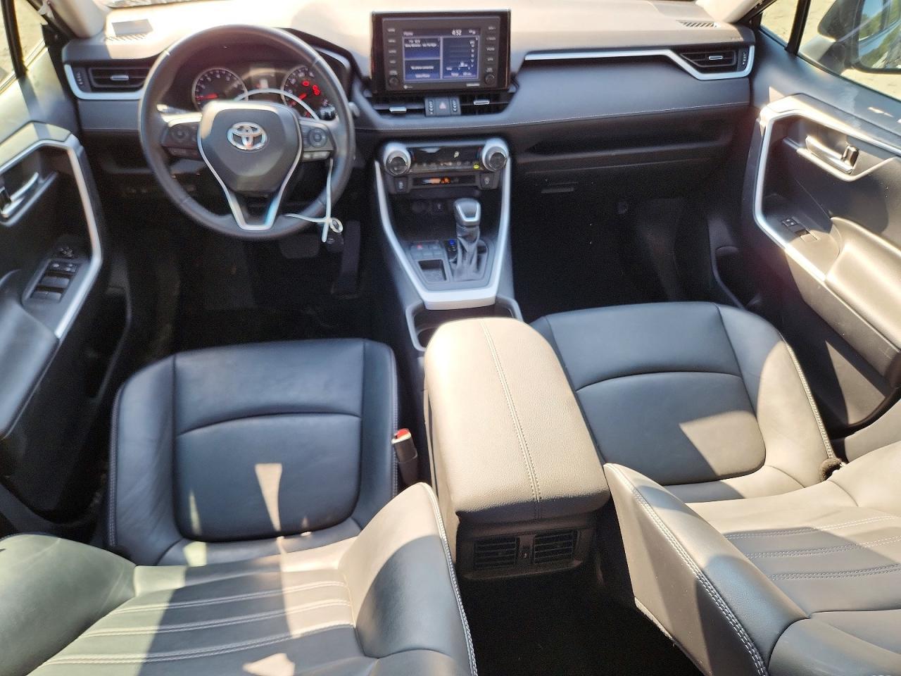 2021 Toyota Rav4 Xle Premium - zdjęcie 8