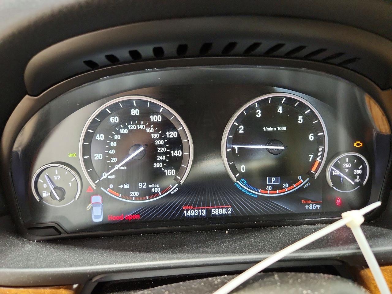 2013 BMW 528 Xi - zdjęcie 9
