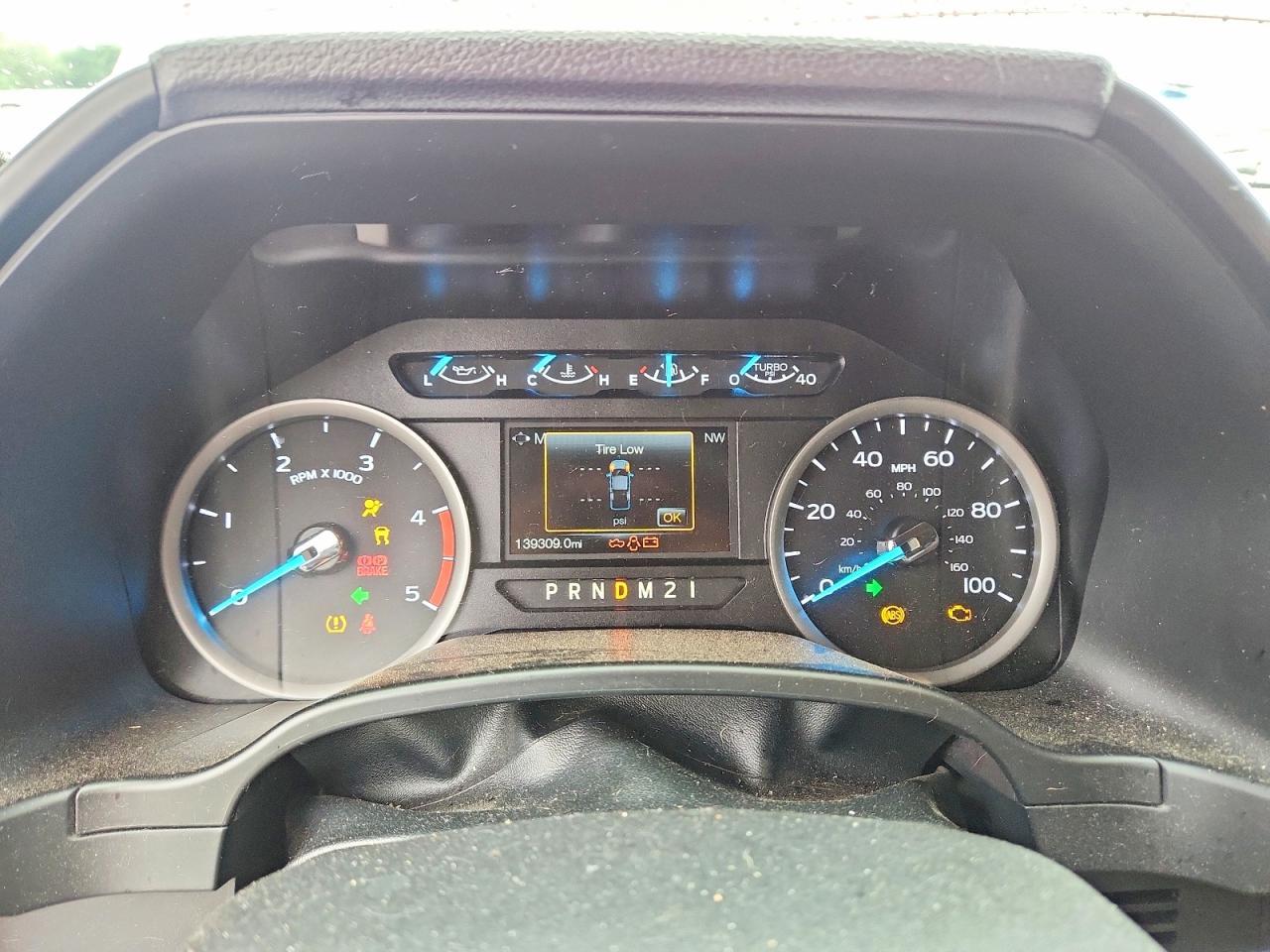 2018 Ford F250 Super Duty - zdjęcie 9
