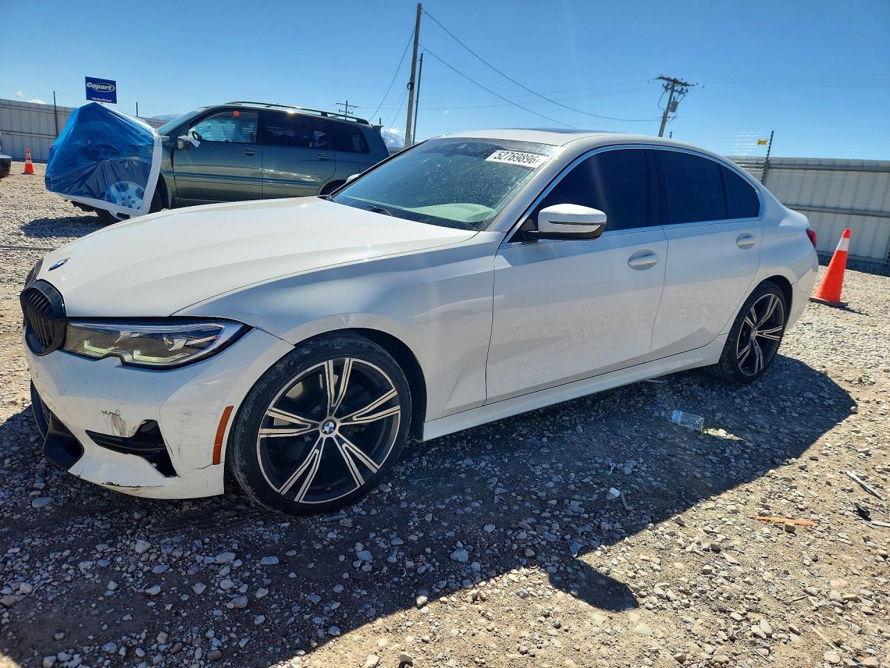 2021 BMW 330I - zdjęcie główne