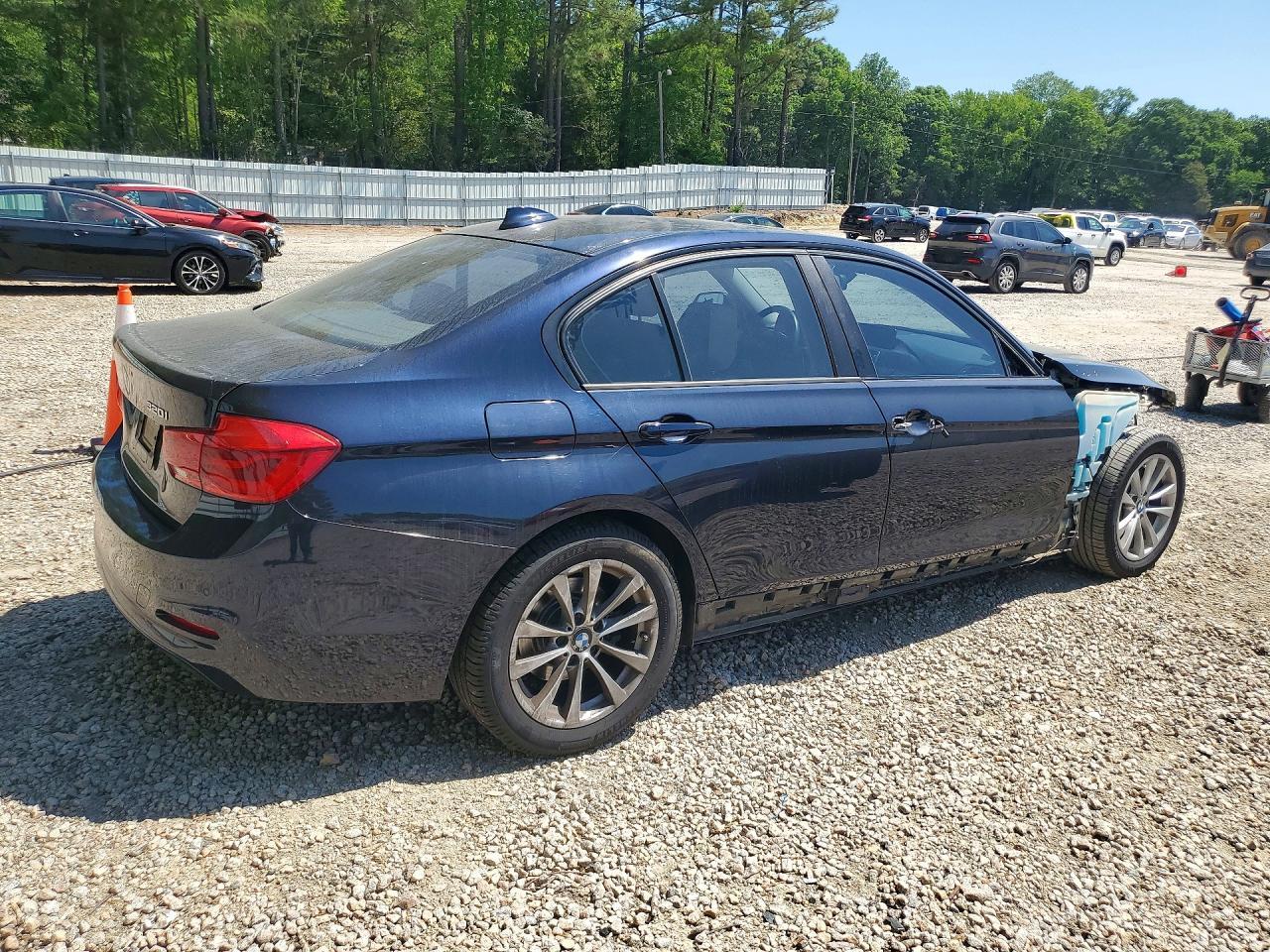 2016 BMW 320 I - zdjęcie 3