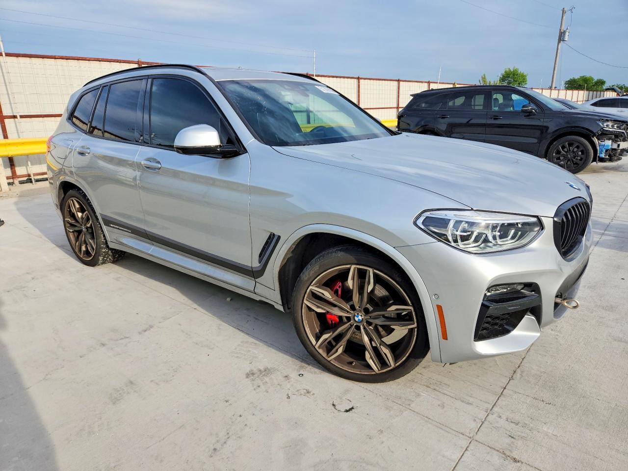 2021 BMW X3 xDrivem40I - zdjęcie 4