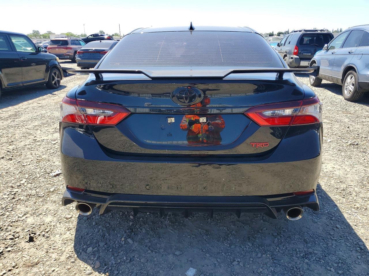 2022 Toyota Camry Trd - zdjęcie 6
