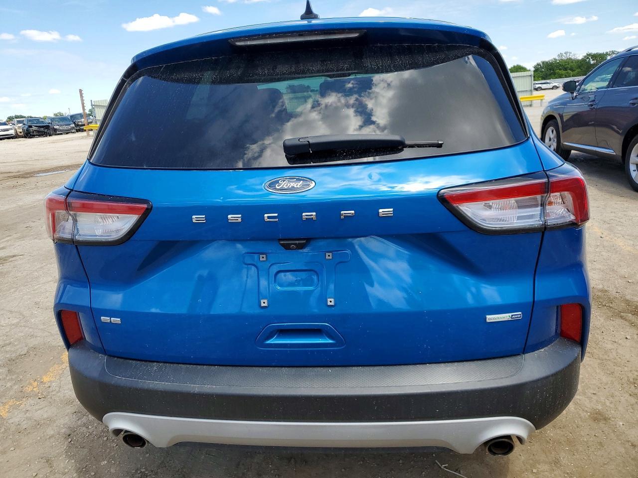 2020 Ford Escape Se - zdjęcie 6