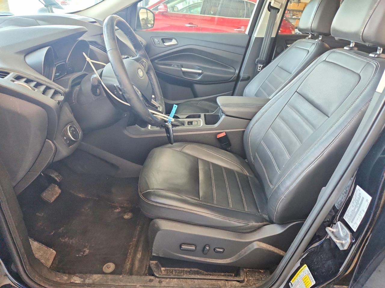 2017 Ford Escape Titanium - zdjęcie 7