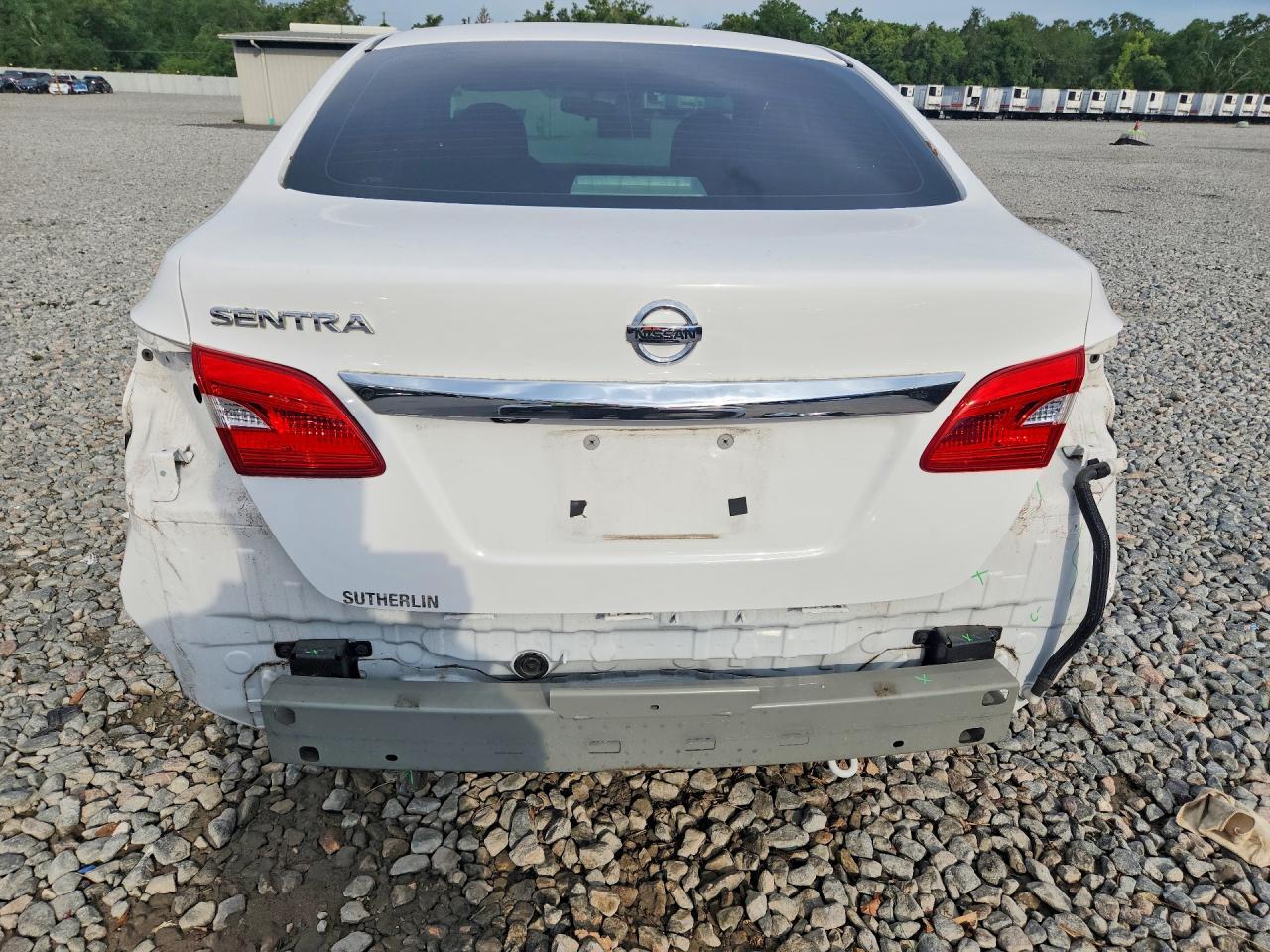 2019 Nissan Sentra S - zdjęcie 6
