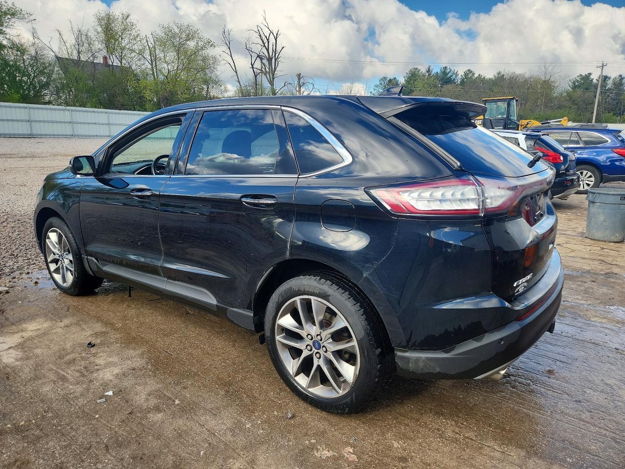 2016 Ford Edge Titanium - zdjęcie 2