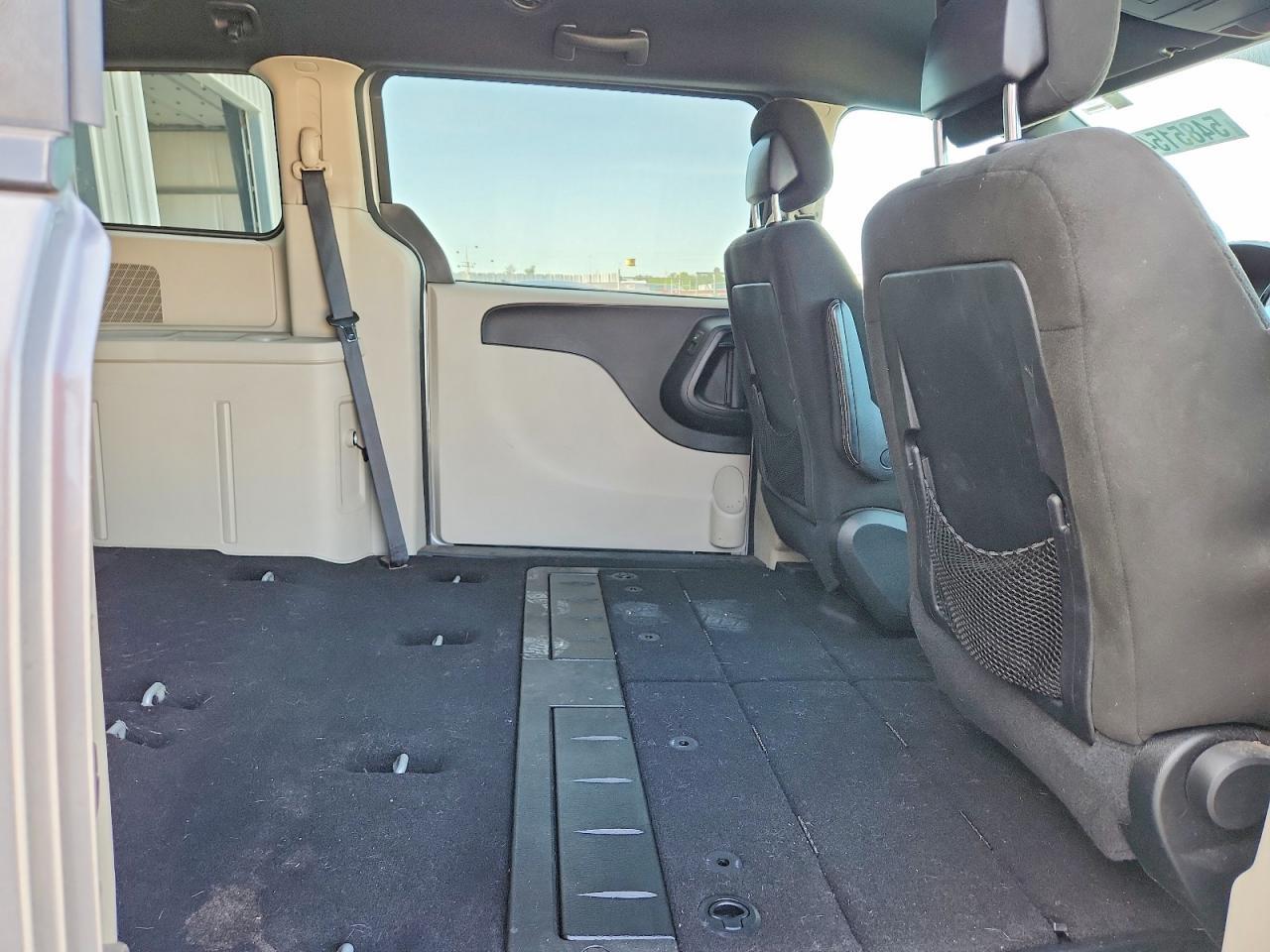 2016 Dodge Grand Caravan Se - zdjęcie 11