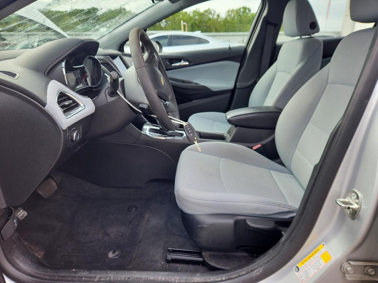 2019 Chevrolet Cruze Ls - zdjęcie 7