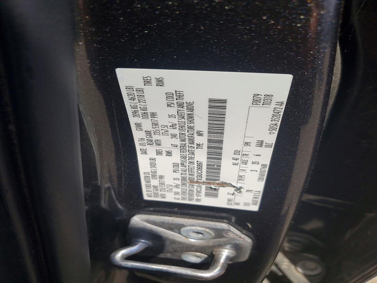 2016 Ford Escape S - zdjęcie 13