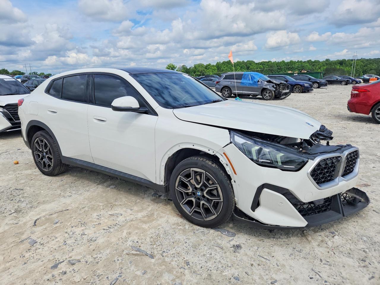 2025 BMW X2 xDrive28I - zdjęcie 4