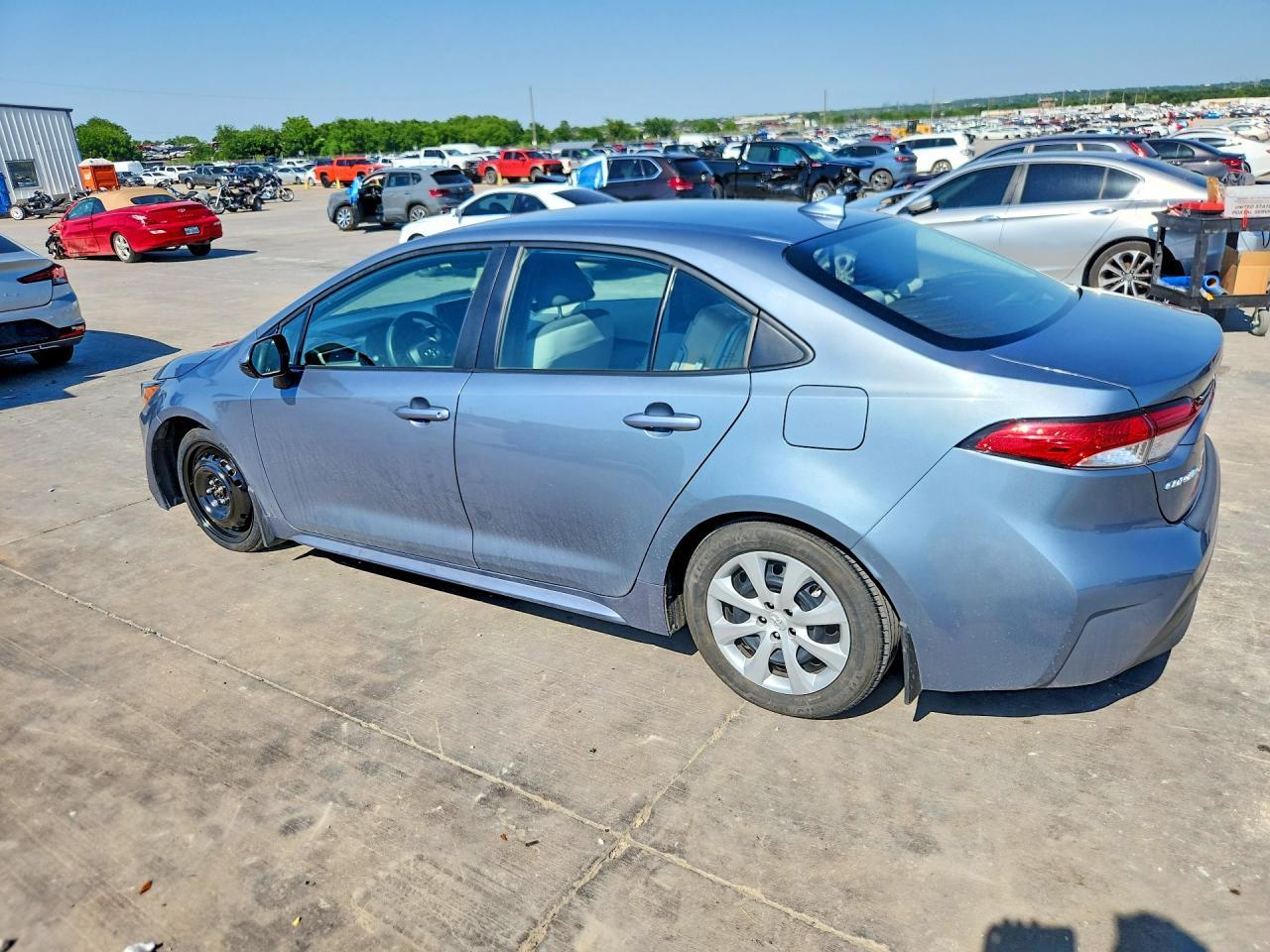 2024 Toyota Corolla Le - zdjęcie 2