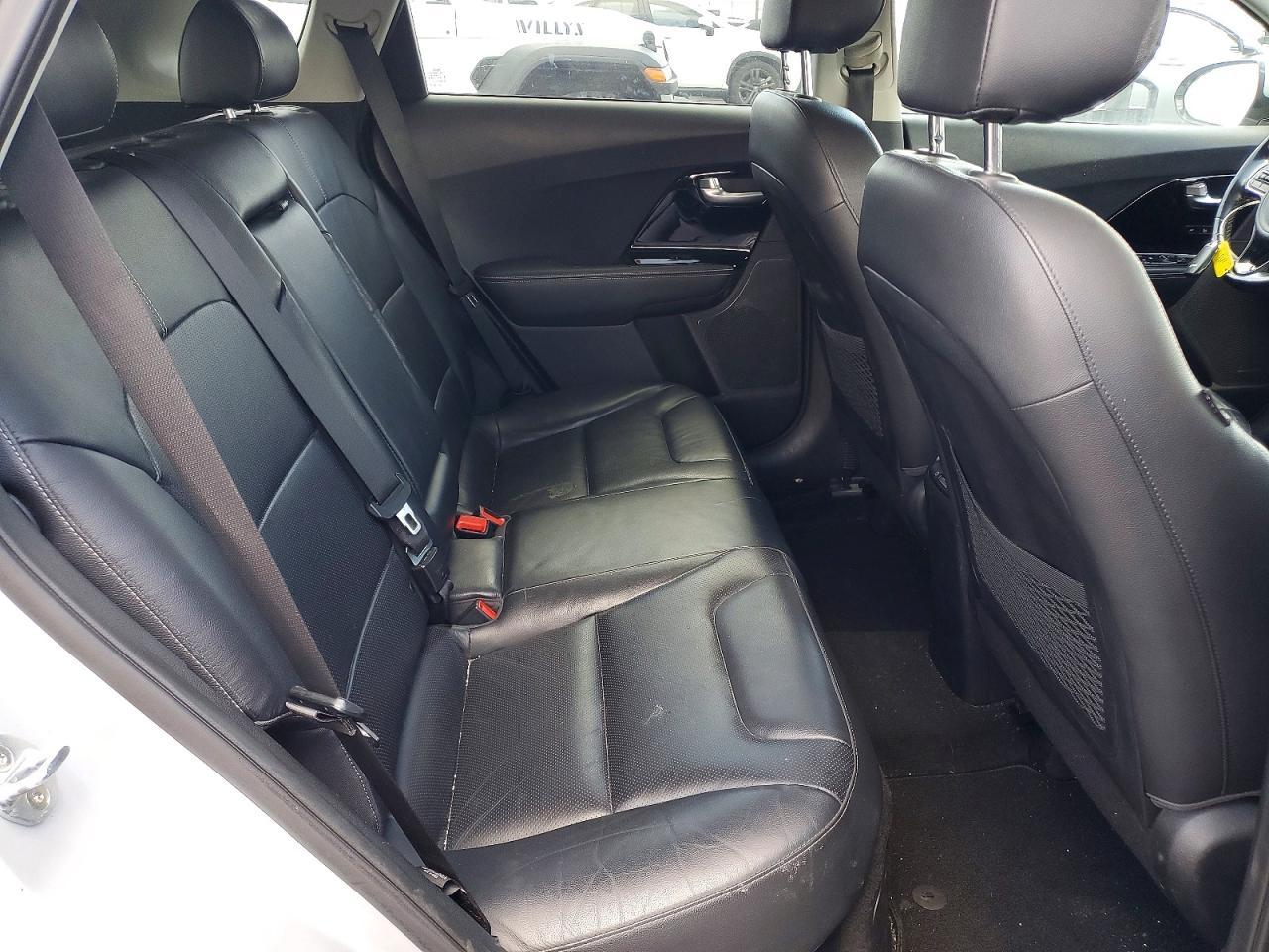 2017 Kia Niro Ex Touring - zdjęcie 11