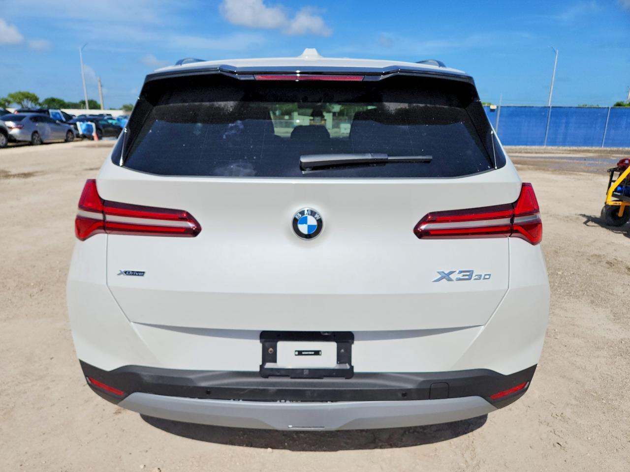 2026 BMW X3 30 xDrive - zdjęcie 6