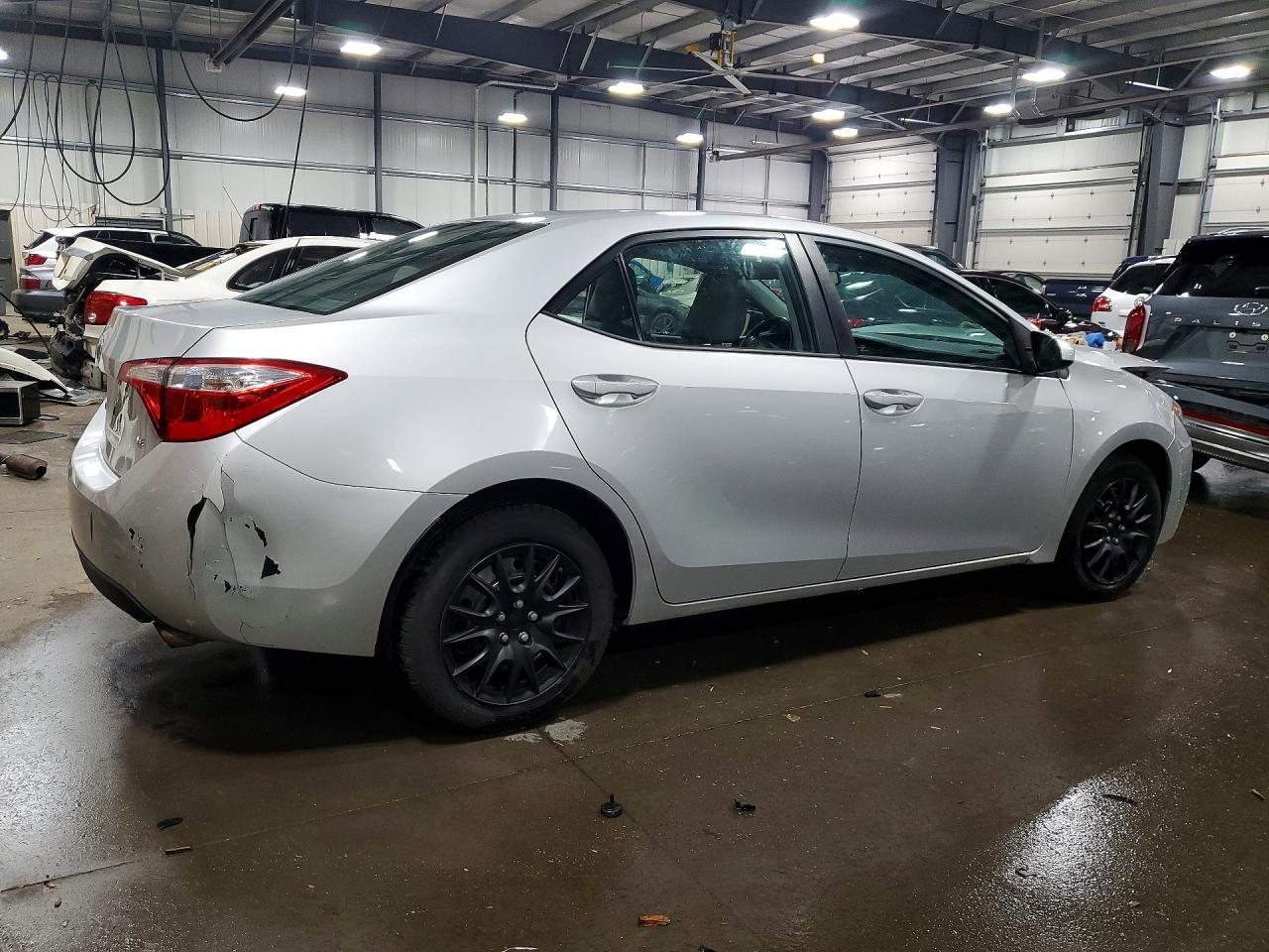 2016 Toyota Corolla Le - zdjęcie 3