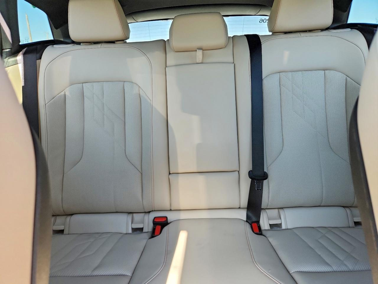 2026 BMW X3 30 xDrive - zdjęcie 10