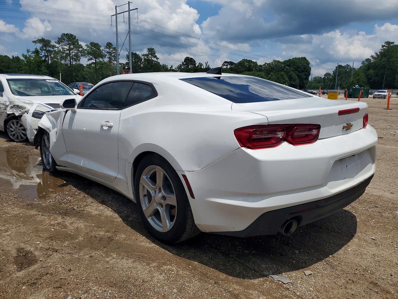 2023 Chevrolet Camaro Ls - zdjęcie 2