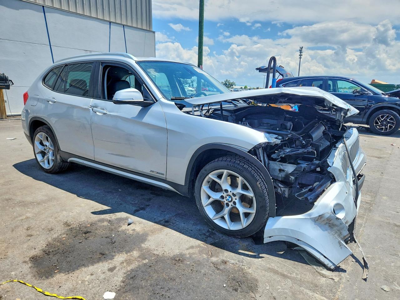 BMW X1 - zdjęcie 4