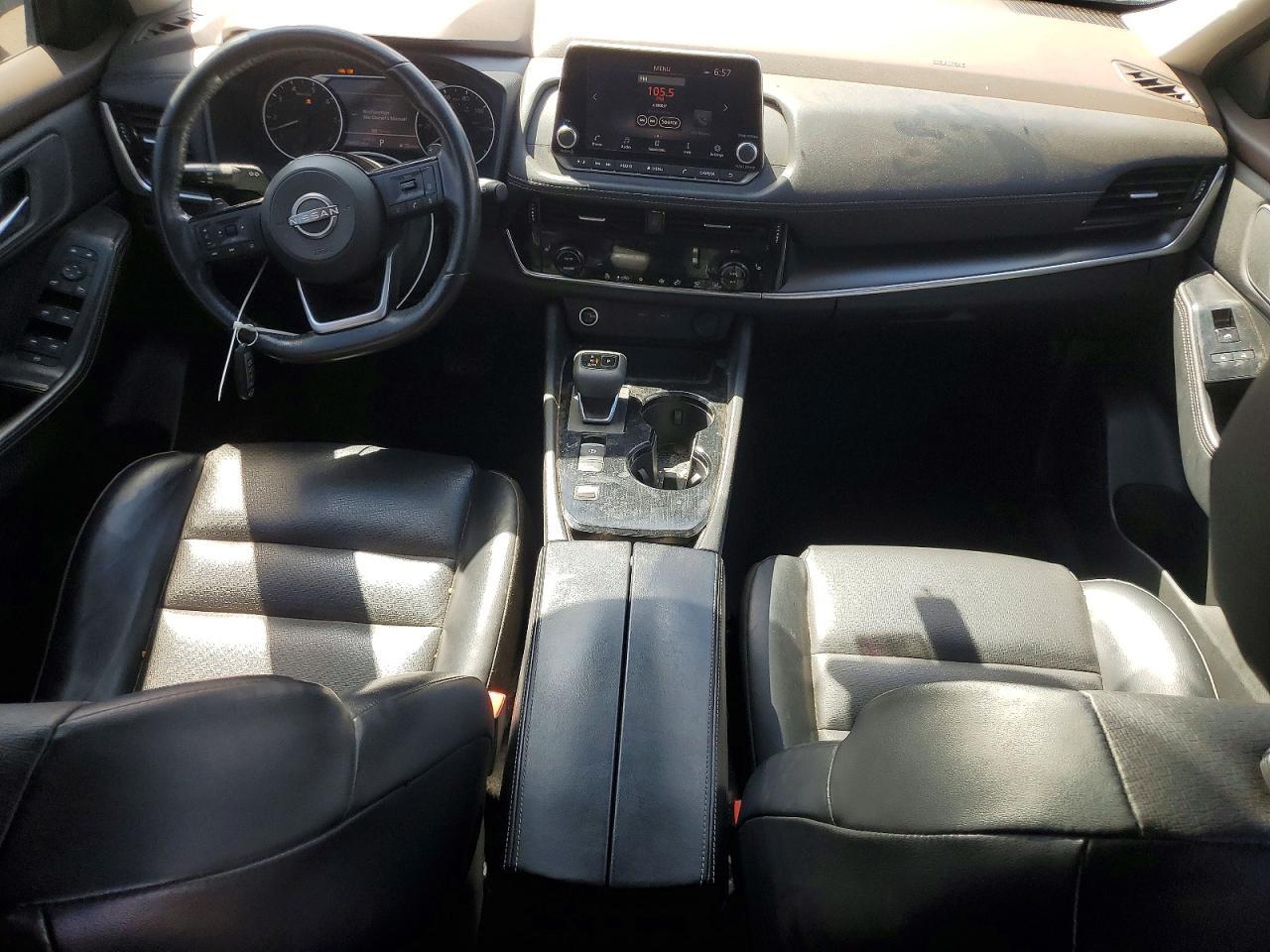 2022 Nissan Rogue Sv - zdjęcie 8