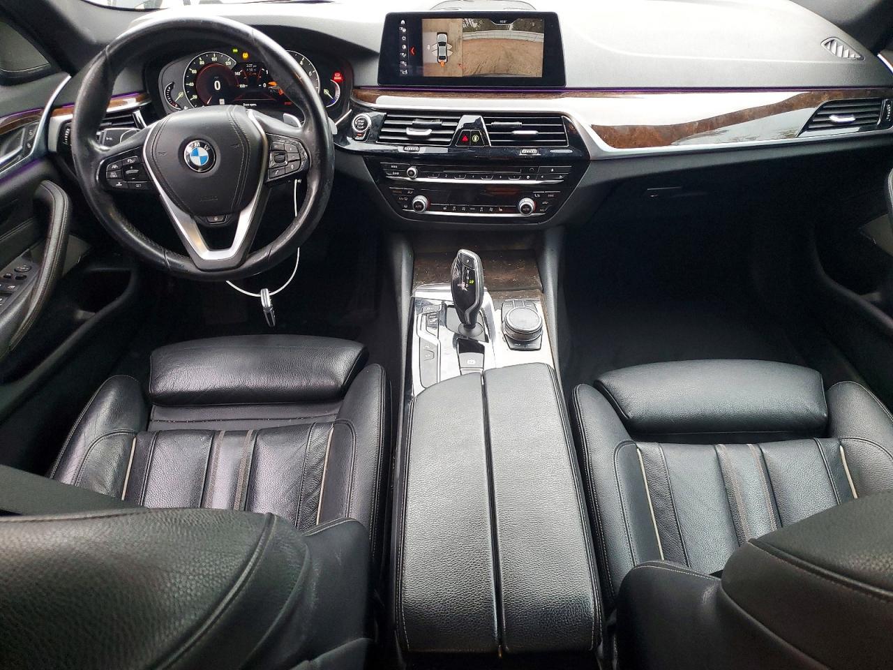 2017 BMW 530 I - zdjęcie 8