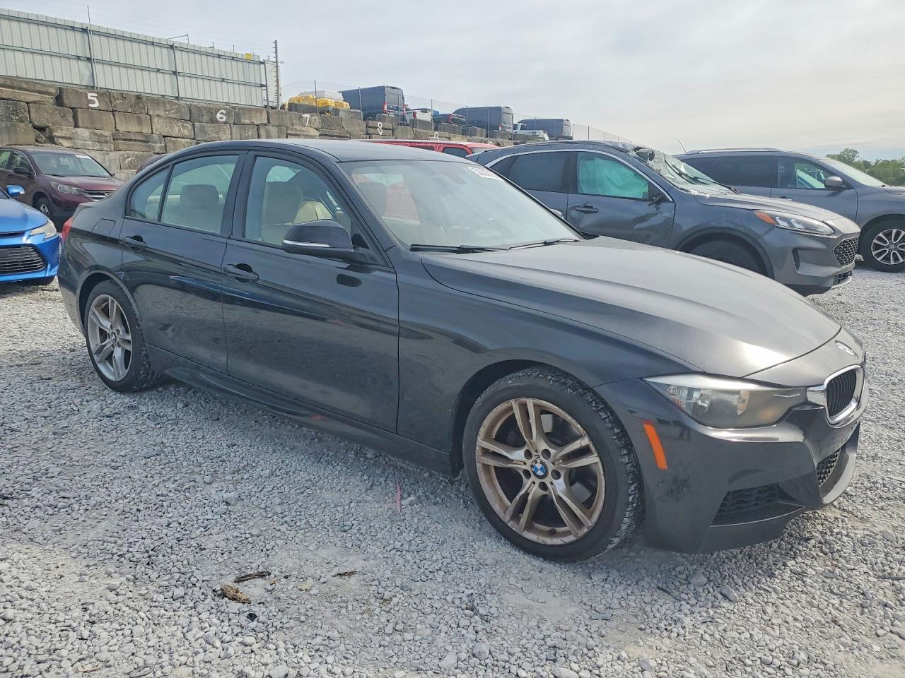 2013 BMW 328 Xi - zdjęcie 4