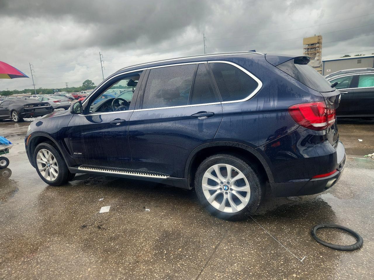 2014 BMW X5 xDrive35I - zdjęcie 2