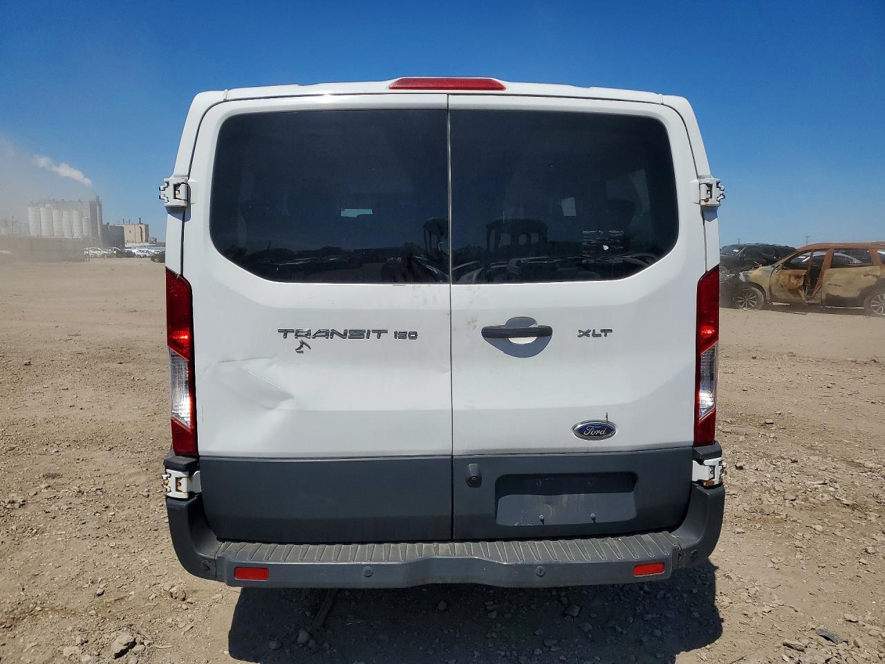 2015 Ford Transit T-150 - zdjęcie 6