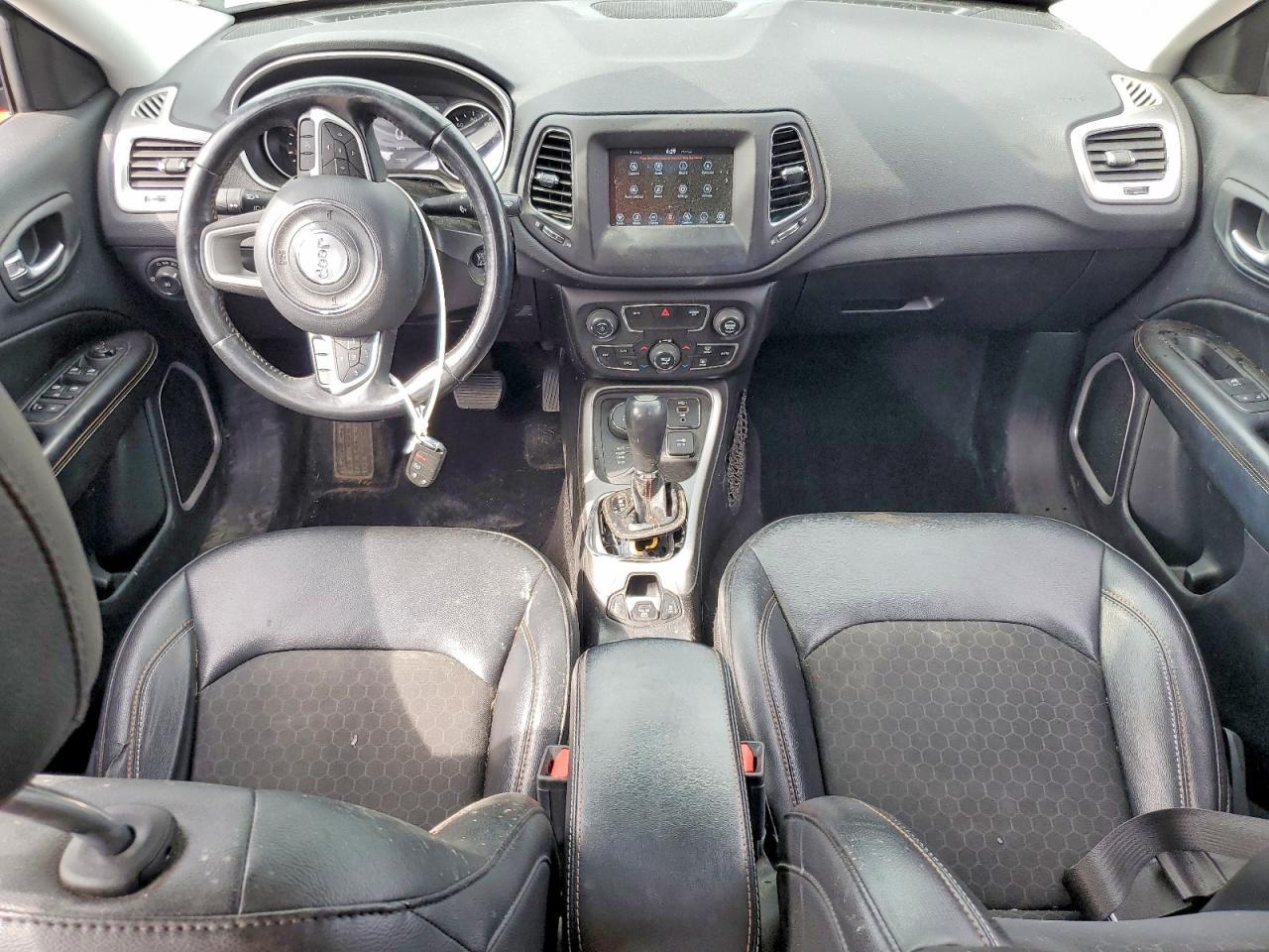 2019 Jeep Compass Latitude - zdjęcie 8