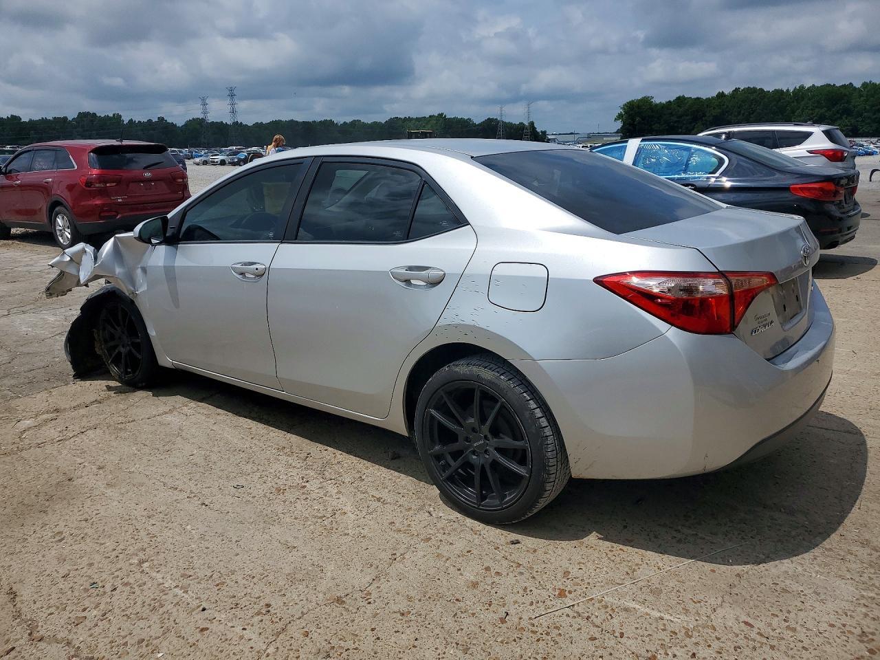 2017 Toyota Corolla Le - zdjęcie 2