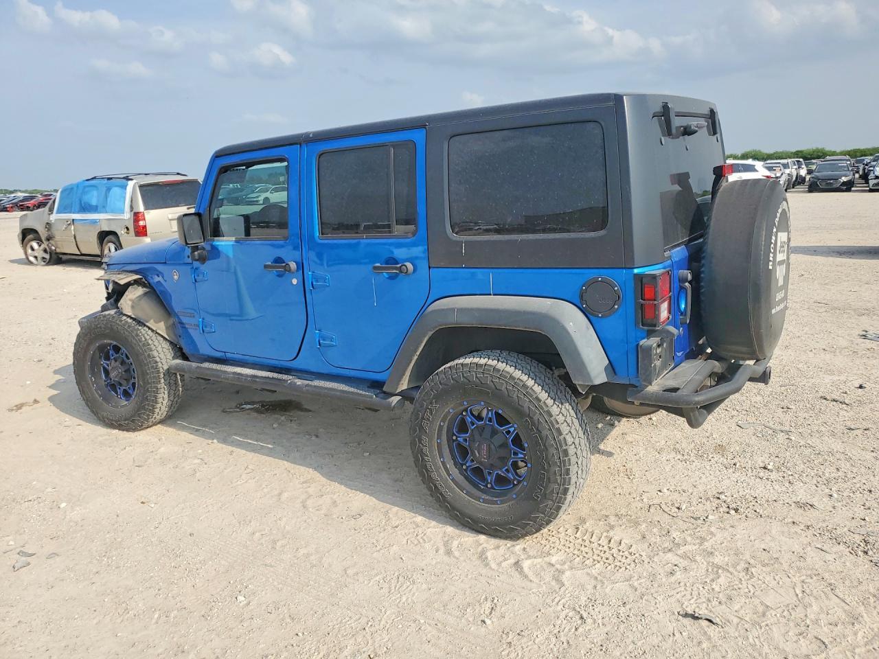 2016 Jeep Wrangler Unlimited Sport - zdjęcie 2