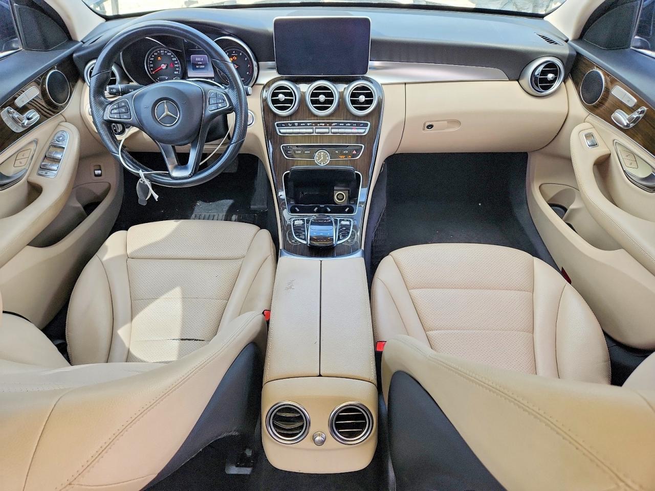 2016 Mercedes-Benz C 300 - zdjęcie 8