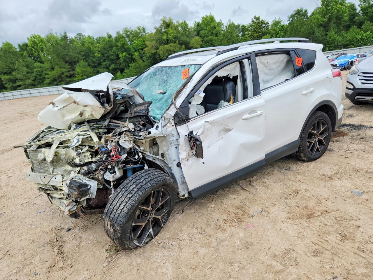 2017 Toyota Rav4 Se - zdjęcie główne