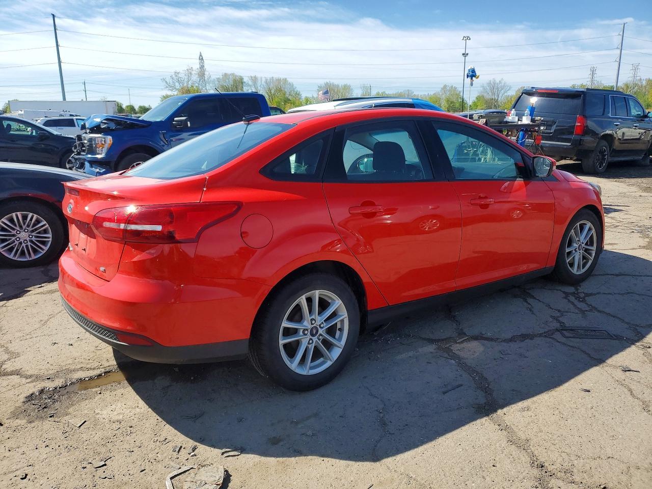2017 Ford Focus Se - zdjęcie 3