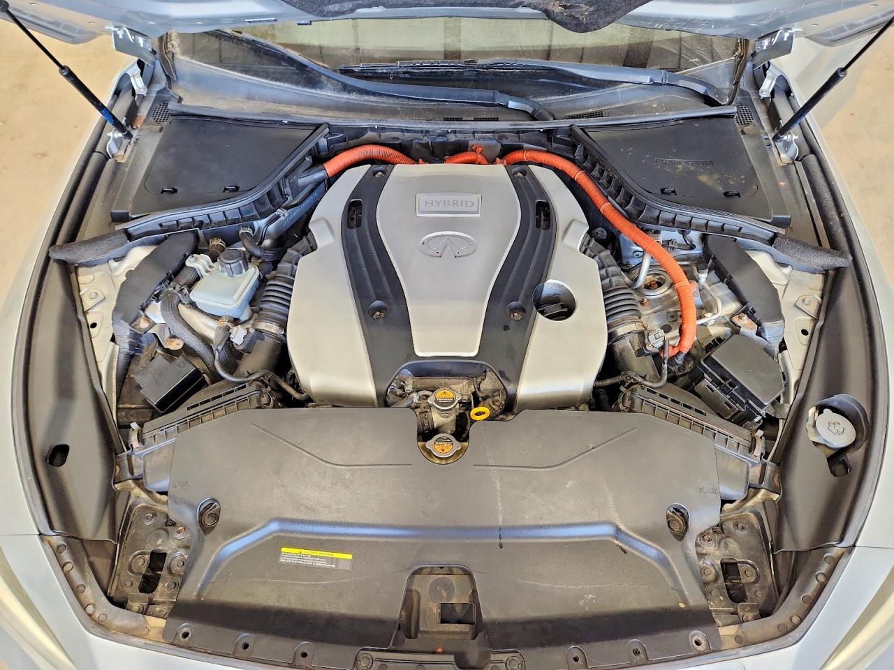 2014 Infiniti Q50 Hybrid Premium - zdjęcie 11