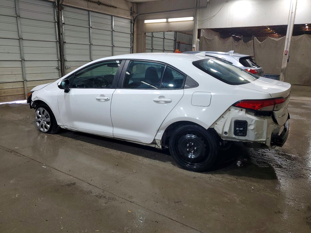2021 Toyota Corolla Le - zdjęcie 2